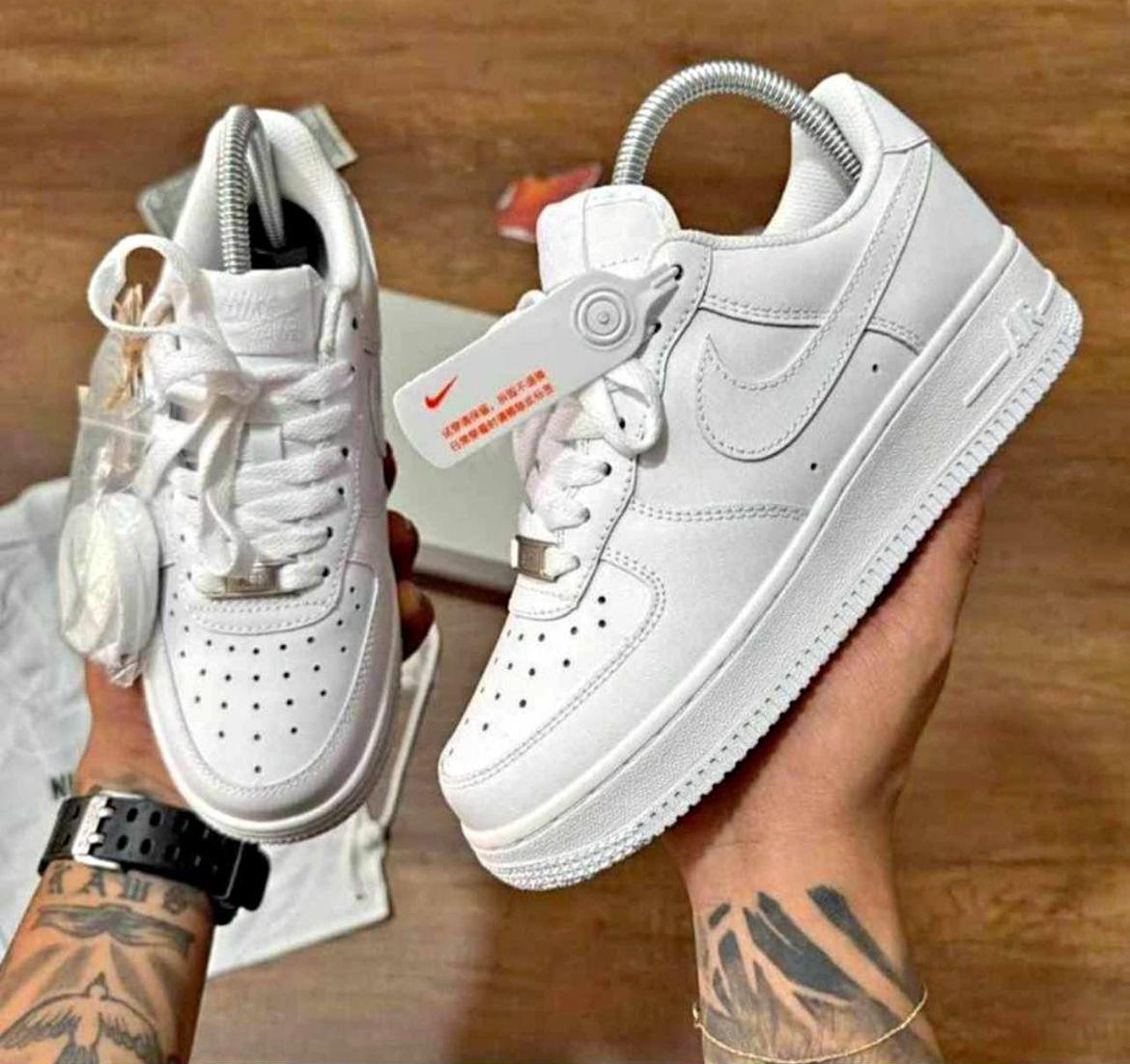 NIKE AF1 FULL CALIDAD TULA Y ACCESORIOS